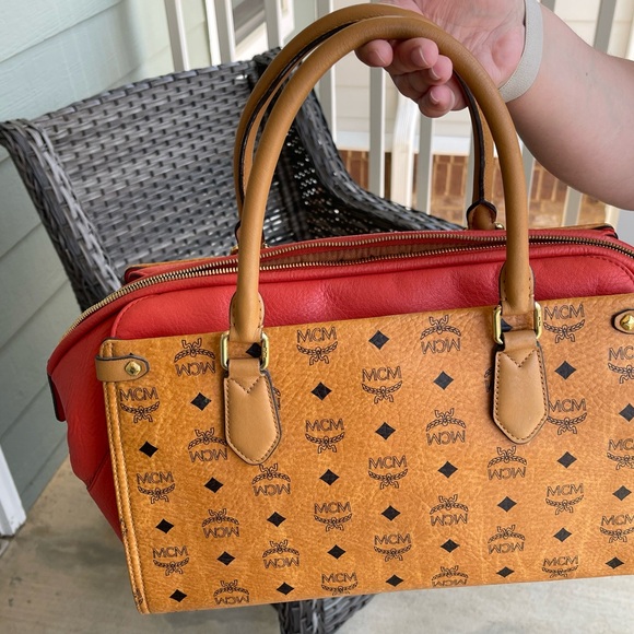 MCM Bag - Picture 2 of 5